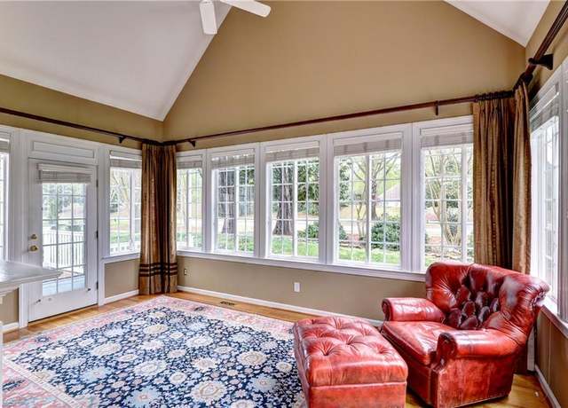 Property at 125 Great Gln, Williamsburg, VA 23188, 4 beds, 3.5 baths