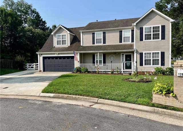 Property at 120 Lancelot Dr, Suffolk, VA 23434, 4 beds, 2.5 baths