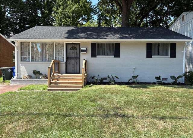 Property at 637 44th St, Newport News, VA 23607, 3 beds, 1 bath