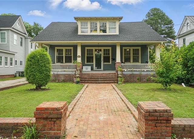 Property at 118 S Broad St, Suffolk, VA 23434, 5 beds, 3 baths