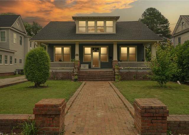 Property at 118 S Broad St, Suffolk, VA 23434, 5 beds, 3 baths
