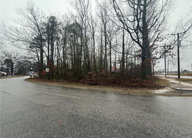Property at 492 Denbigh Blvd, Newport News, VA 23608