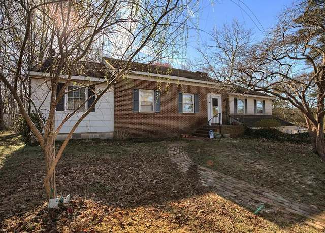 Property at 11351 Harcum Rd, Gloucester, VA 23061, 3 beds, 2 baths