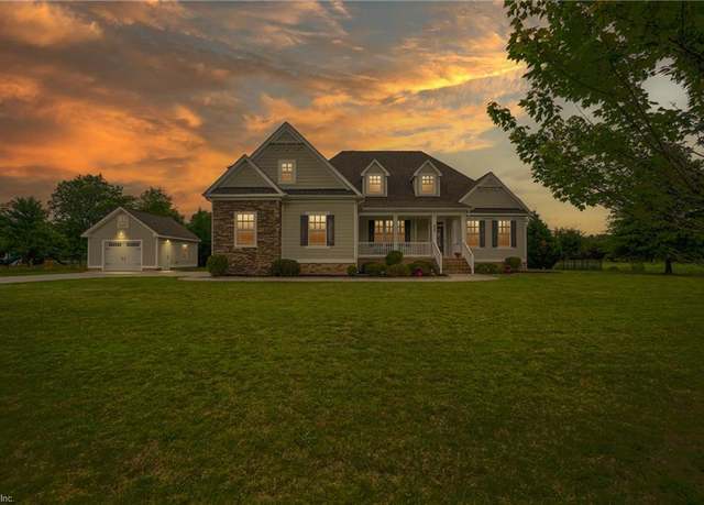 Property at 826 Majestic Ct, Chesapeake, VA 23323, 4 beds, 3.5 baths