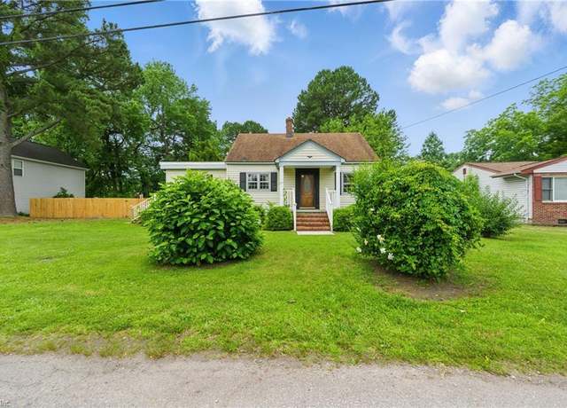 Property at 3013 Smithfield Rd, Portsmouth, VA 23702, 3 beds, 1 bath