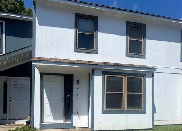 Property at 2125 Point Hollow Ct, Virginia Beach, VA 23455, 3 beds, 2.5 baths