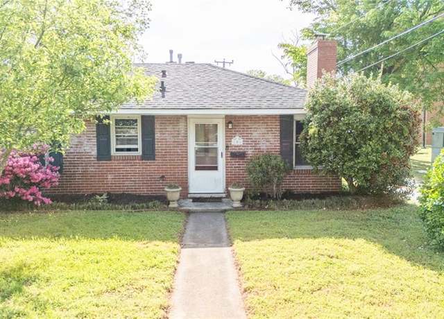 Property at 106 Florida Ave, Portsmouth, VA 23707, 2 beds, 1 bath