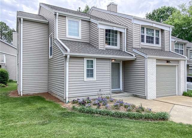 Property at 5191 Cypress Point Cir, Virginia Beach, VA 23455, 3 beds, 2.5 baths