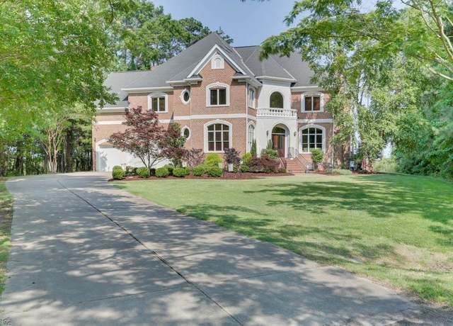 Property at 3 Venture Ln, Hampton, VA 23664, 5 beds, 4.5 baths