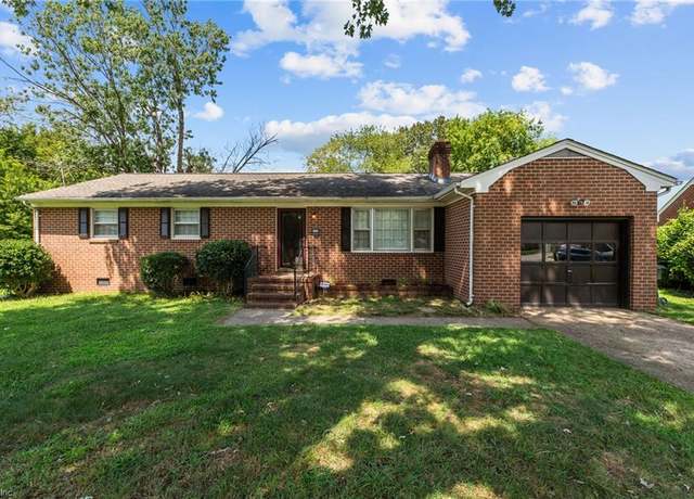 Property at 11 Frederick Dr, Newport News, VA 23601, 3 beds, 1.5 baths