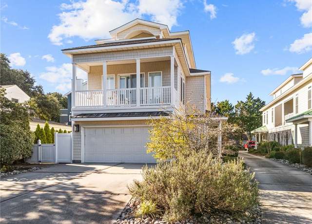 Property at 8506 Atlantic Ave Unit B, Virginia Beach, VA 23451, 4 beds, 2.5 baths