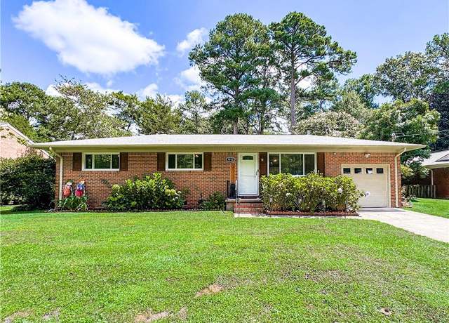 Property at 1052 Old Canterbury Dr, Virginia Beach, VA 23455, 4 beds, 2.5 baths