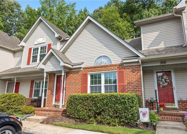 Property at 304 S Hill Ln, Chesapeake, VA 23322, 2 beds, 2 baths