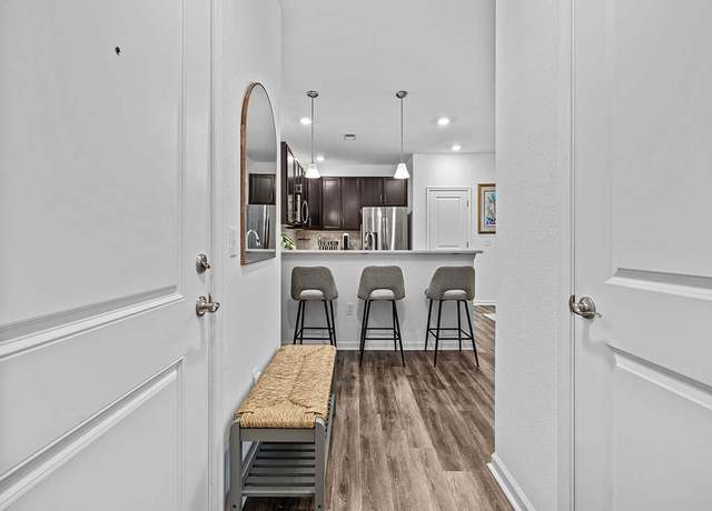 Property at 1725 Dromolin Dr #303, Virginia Beach, VA 23456, 2 beds, 2 baths