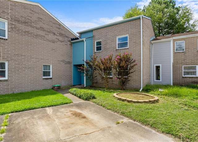 Property at 5303 Leicester Ct, Virginia Beach, VA 23462, 3 beds, 2.5 baths