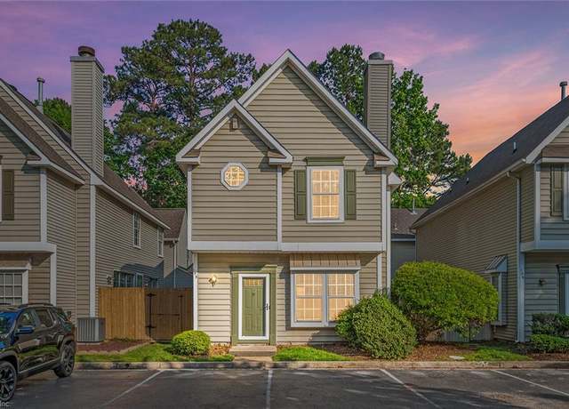 Property at 105 Watson Dr, Newport News, VA 23602, 3 beds, 2.5 baths