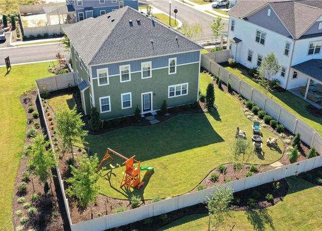 Property at 1940 Bexley Ln, Chesapeake, VA 23322, 4 beds, 2.5 baths
