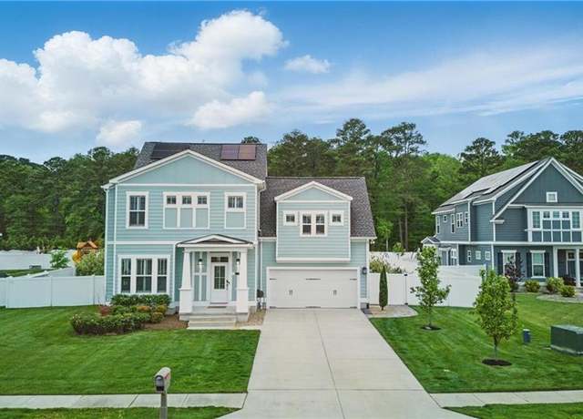 Property at 1016 Fox Trl, Chesapeake, VA 23323, 4 beds, 2.5 baths