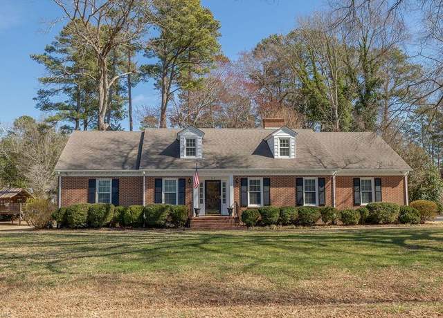 Property at 116 Southampton Rd, Franklin, VA 23851, 4 beds, 3 baths