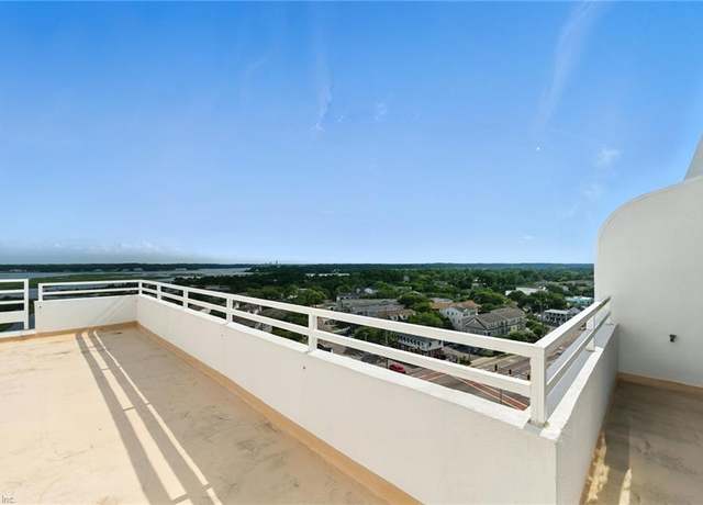 Property at 3556 Shore Dr #1005, Virginia Beach, VA 23455, 3 beds, 2.5 baths