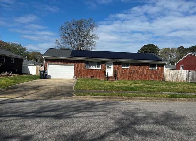 Property at 247 E Mcginnis Cir, Norfolk, VA 23502, 3 beds, 2 baths
