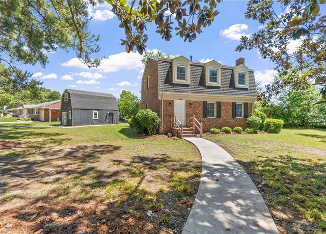 Property at 400 Pennington Blvd, Portsmouth, VA 23701, 3 beds, 1.5 baths