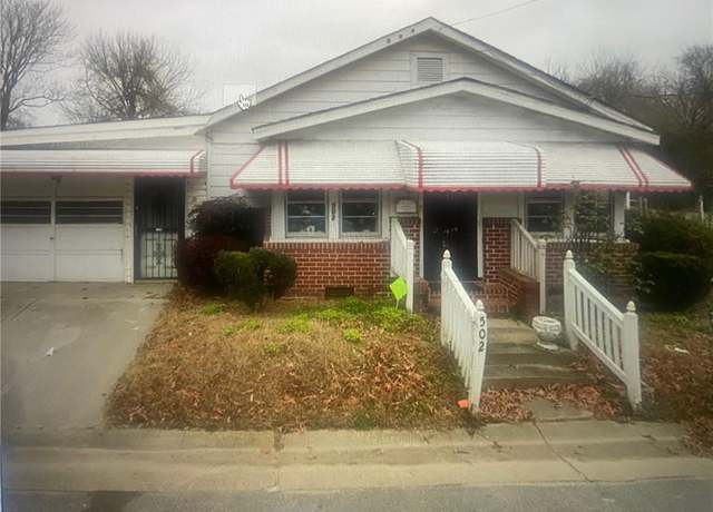 Property at 502 Mahlon Ave, Suffolk, VA 23434, 4 beds, 2.5 baths