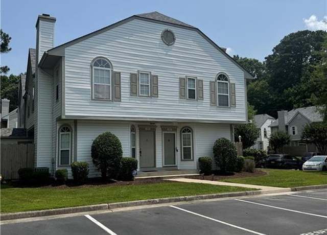 Property at 1301 Whitebark Rd, Chesapeake, VA 23320, 2 beds, 2.5 baths