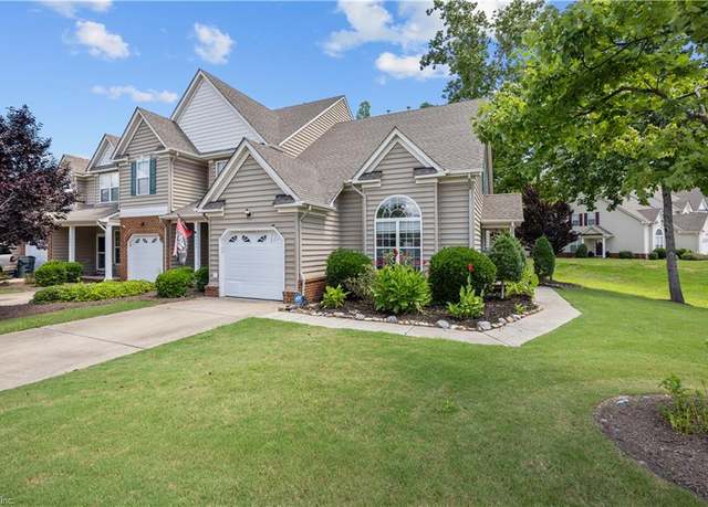 Property at 4007 Holston Ct, Suffolk, VA 23435, 2 beds, 2.5 baths