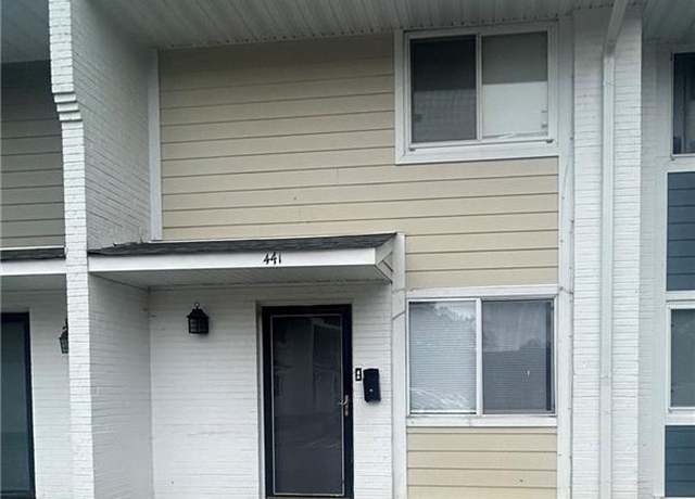 Property at 441 Maryland Ave, Portsmouth, VA 23707, 2 beds, 2.5 baths