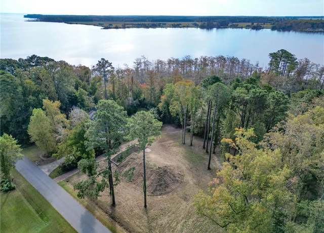 Property at 920 Small Dr, Elizabeth City, NC 27909