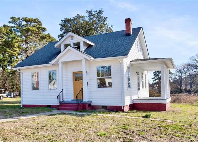Property at 120 Hanover Ave, Hampton, VA 23661, 4 beds, 2 baths
