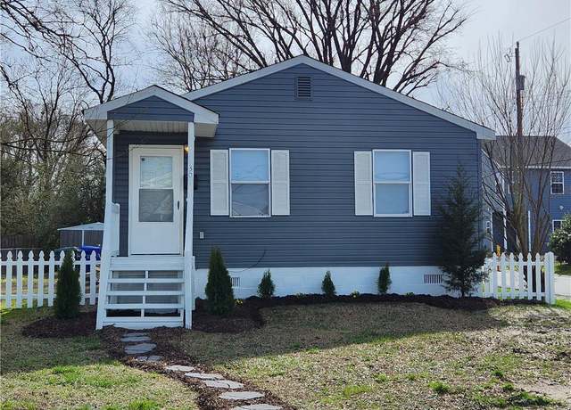 Property at 301 Webb St, Suffolk, VA 23434, 2 beds, 1 bath