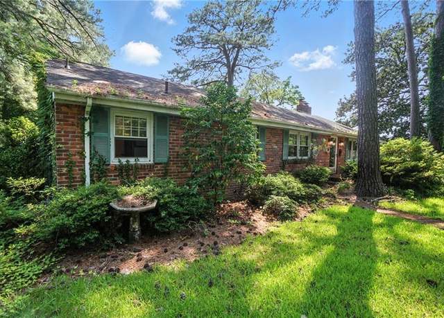 Property at 245 Louvick St, Norfolk, VA 23503, 3 beds, 2 baths
