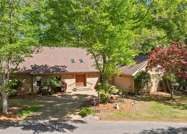 Property at 108 Conies Run, Williamsburg, VA 23185, 3 beds, 3.5 baths