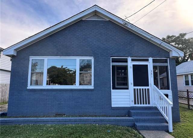 Property at 381 Sampson Ave, Hampton, VA 23661, 2 beds, 2 baths