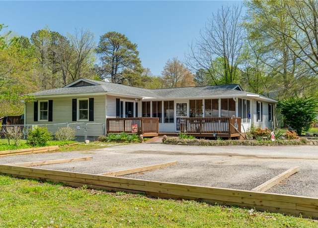 Property at 9819 George Wash Memorial Hwy, Gloucester, VA 23061, 4 beds, 2 baths
