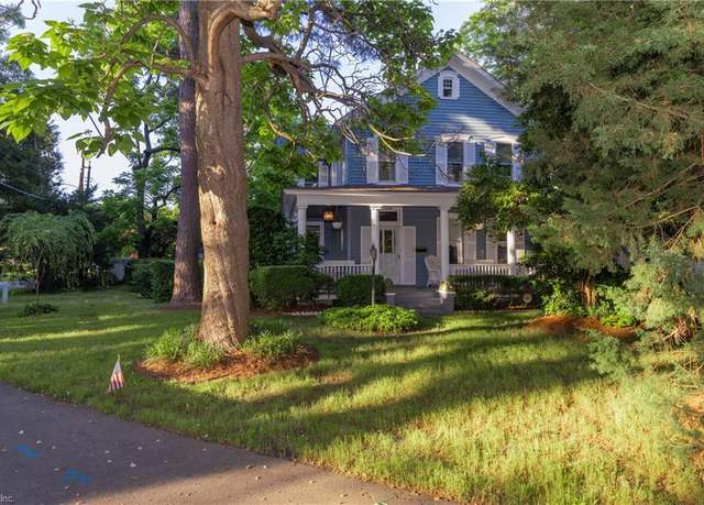 Property at 1330 Laurel Cres, Norfolk, VA 23505, 4 beds, 2 baths