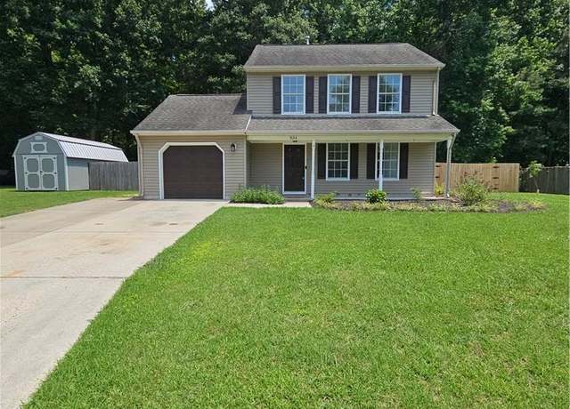 Property at 834 Haskins Dr, Suffolk, VA 23434, 3 beds, 2.5 baths