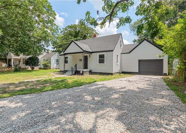 Property at 1210 Maryview Ave, Chesapeake, VA 23324, 4 beds, 2 baths