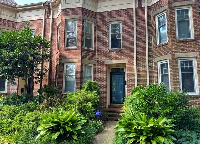 Property at 411 W Princess Anne Rd, Norfolk, VA 23517, 3 beds, 2.5 baths
