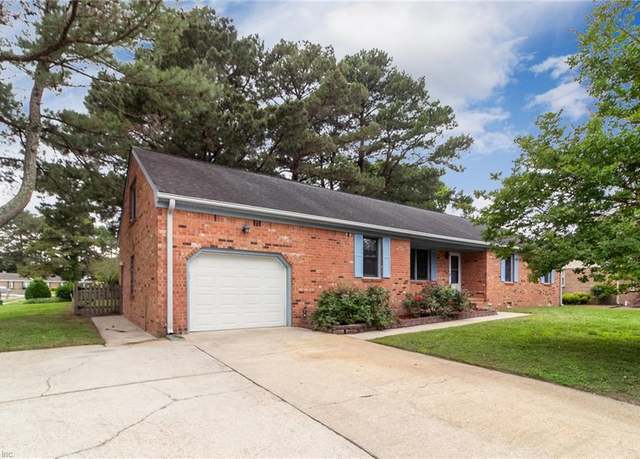 Property at 1238 Grenadier Dr, Chesapeake, VA 23322, 4 beds, 2 baths