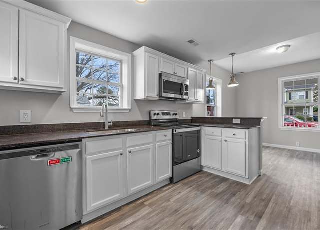 Property at 4712 Winthrop St, Norfolk, VA 23513, 3 beds, 1.5 baths