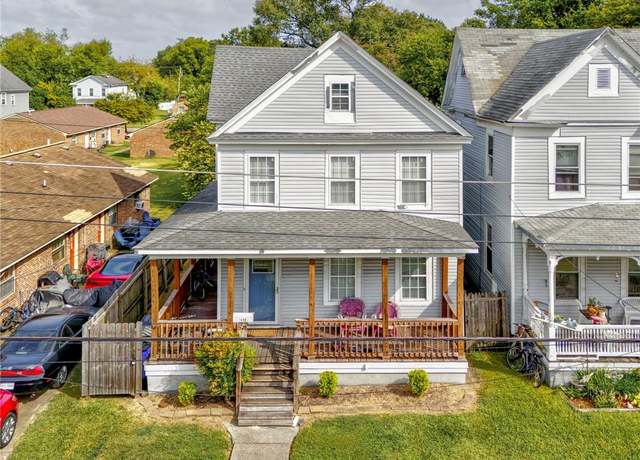 Property at 1430 W 38th St, Norfolk, VA 23508, 5 beds, 2.5 baths