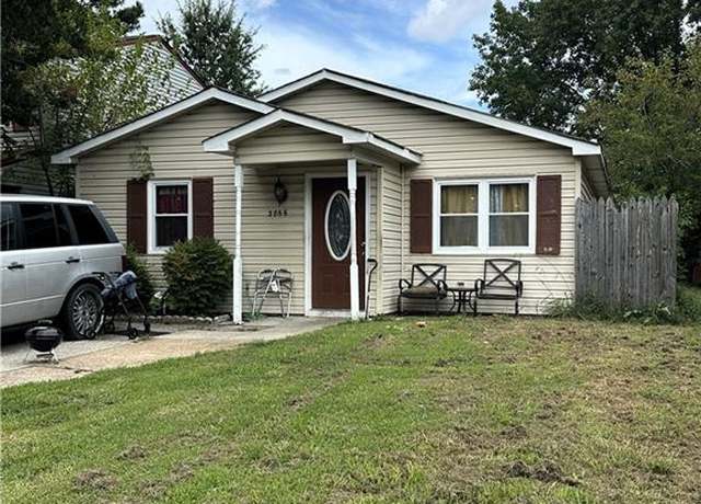 Property at 3866 Augustine Cir, Portsmouth, VA 23703, 3 beds, 1 bath