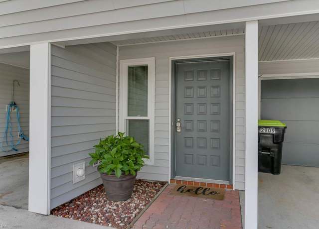 Property at 2909 Bente Way, Virginia Beach, VA 23451, 2 beds, 2.5 baths