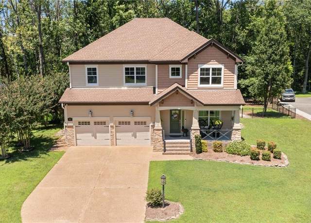 Property at 102 Batten Cv, Carrollton, VA 23314, 4 beds, 3 baths