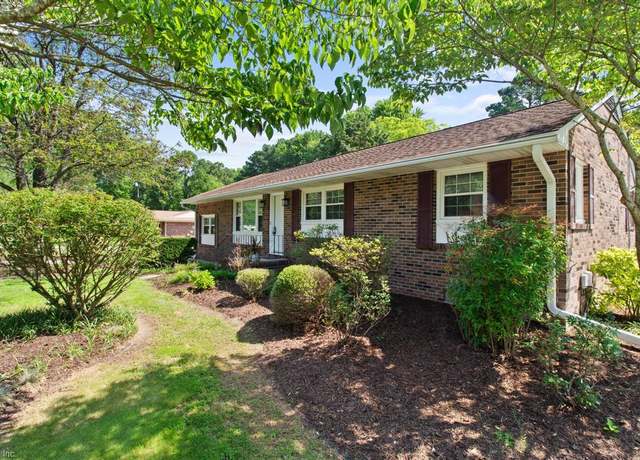 Property at 1006 Showalter Rd, Yorktown, VA 23692, 4 beds, 1.5 baths