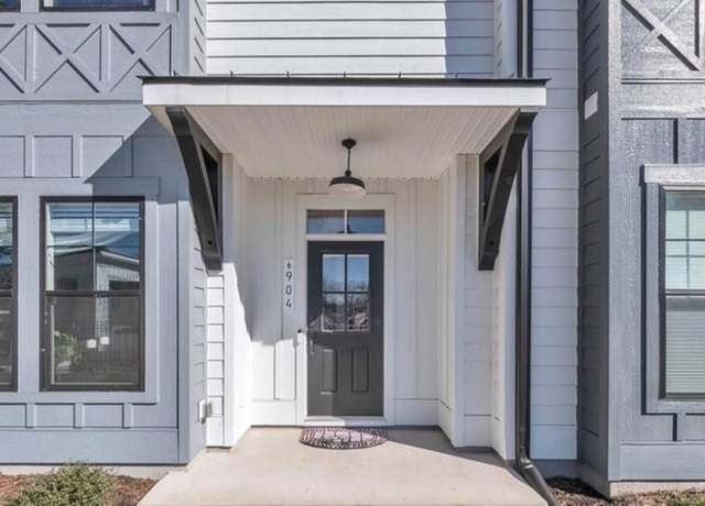 Property at 904 Bernard Ln, Chesapeake, VA 23322, 3 beds, 3.5 baths