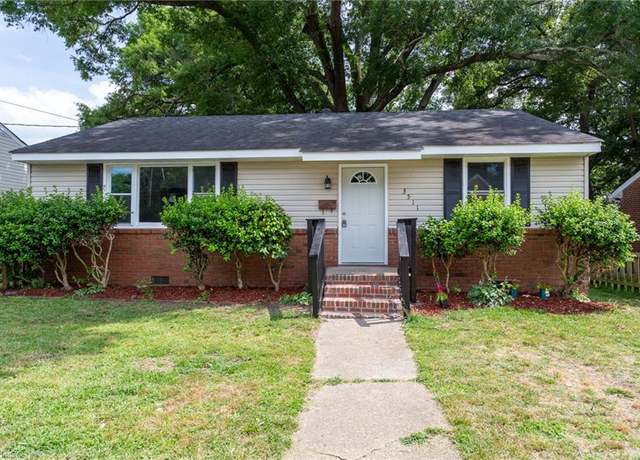 Property at 3511 Winchester Dr, Portsmouth, VA 23707, 3 beds, 2 baths